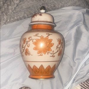 HAND PAINTED COVERED GINGER JAR Vintage Japan